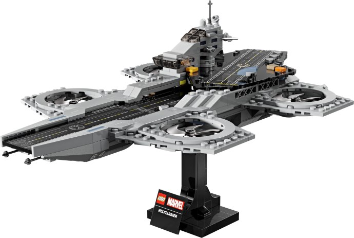 Zdjęcie galerii dla zestawu Lego Marvel Super Heroes 76295 Lotniskowiec Avengersów helicarrier
